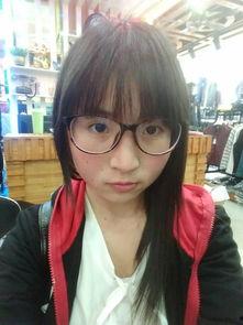 色女资料,揭秘女性色彩魅力与时尚潮流